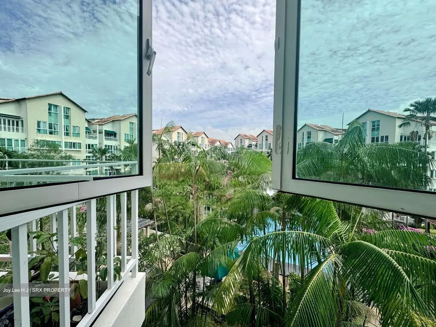 Country Park Condominium (D16), Condominium #559145681